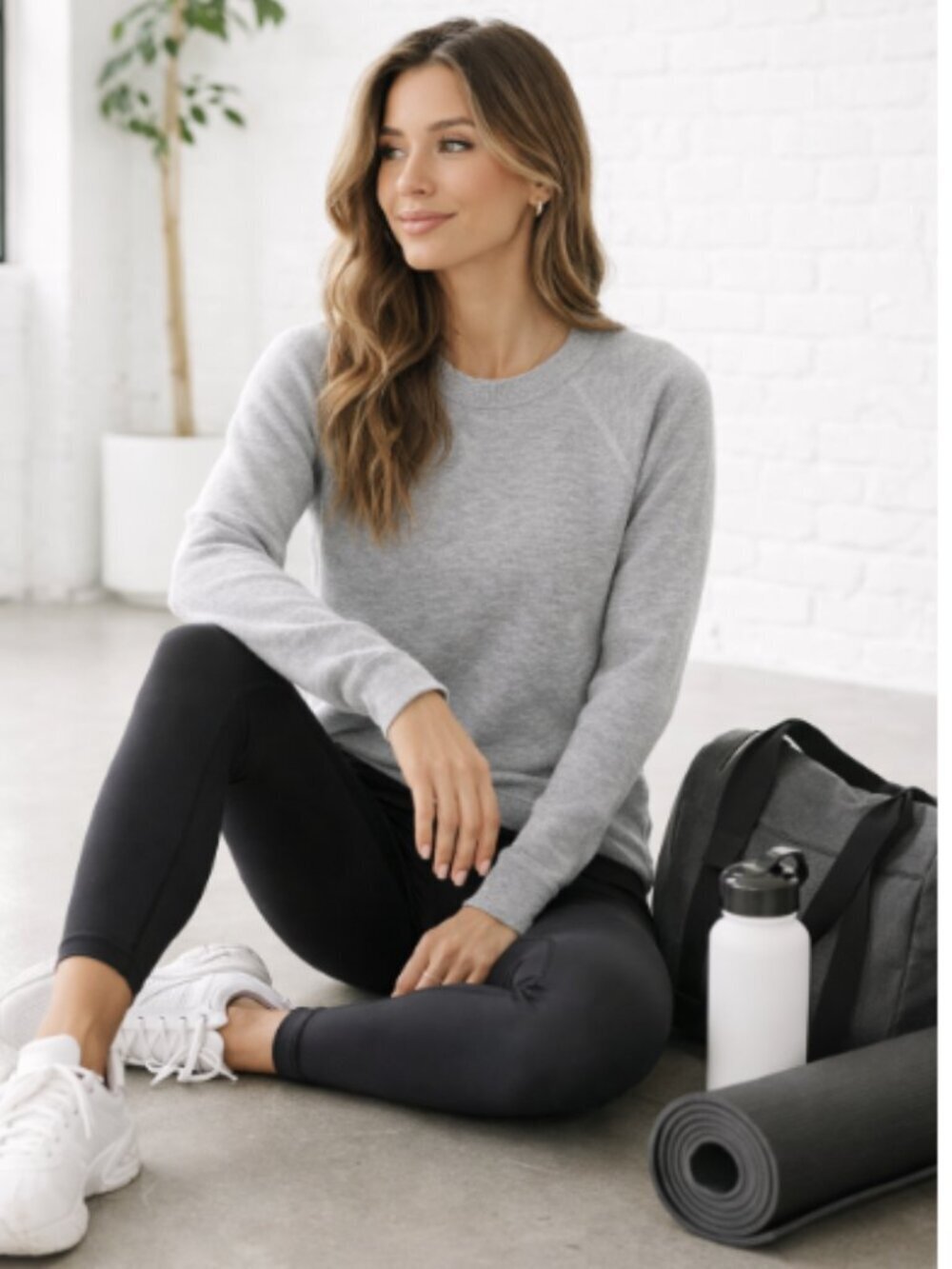 Lululemon Gray Knit Long Sleeve Crewneck Sweater Athleisure Size 2 Estimated